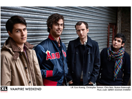 VAMPIRE WEEKEND