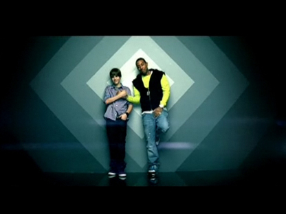 JUSTIN BIEBER